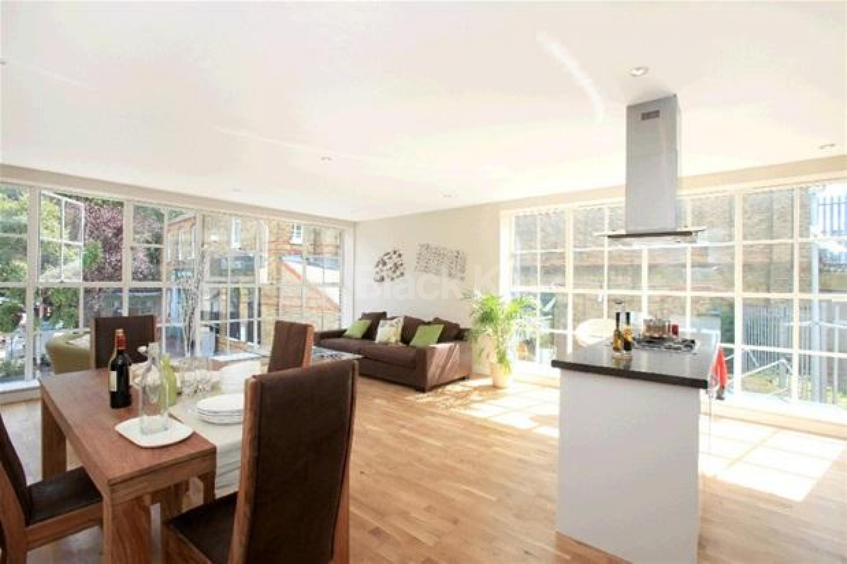 			NEW INSTRUCTION, 3 Bedroom, 1 bath, 1 reception Ground Floor Maisonette			 Station Rise, Tulse Hill SE27